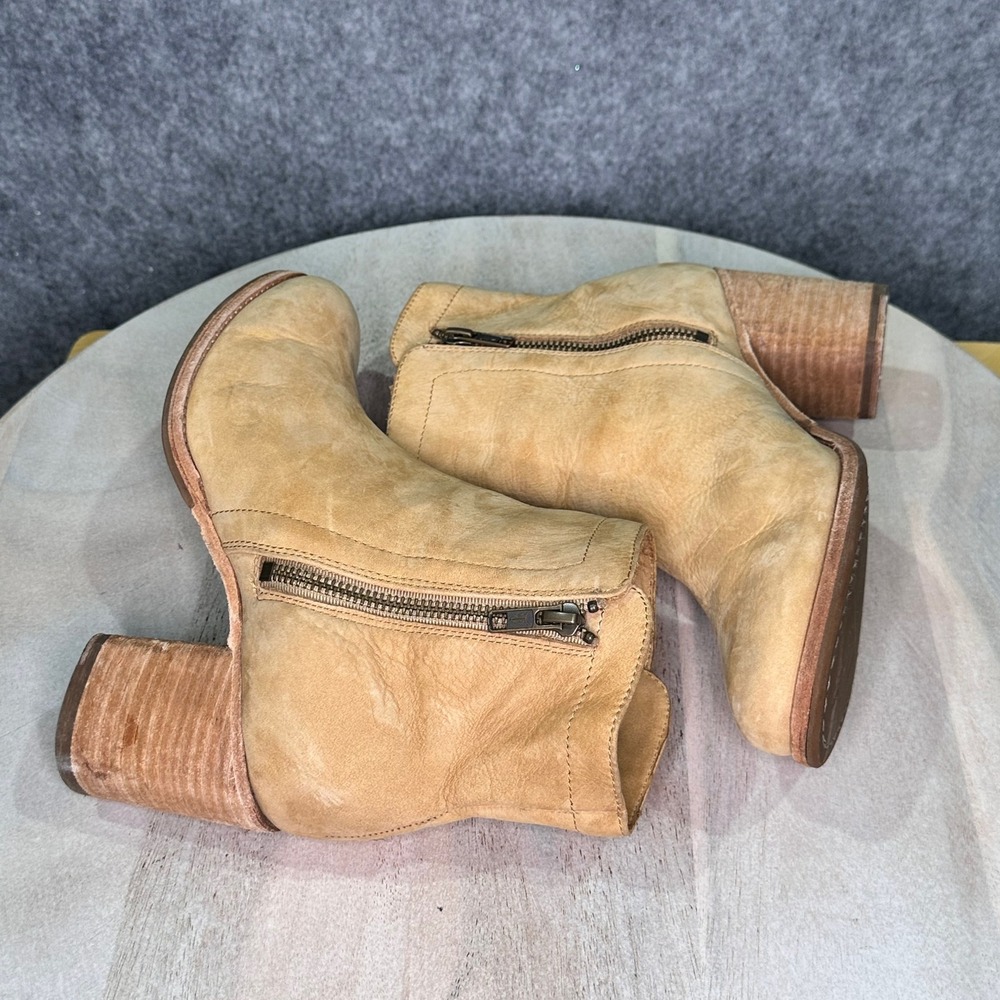 Frye Addie Double Zip Sand Tan Leather Ankle Boots Block Heel Women's Size 7.5 B - Picture 11 of 12